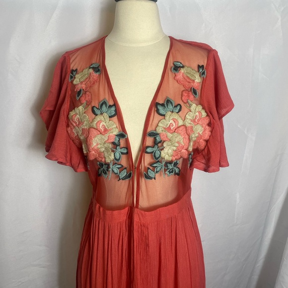Coral Mesh Flower Maxi Dress - Picture 3 of 5